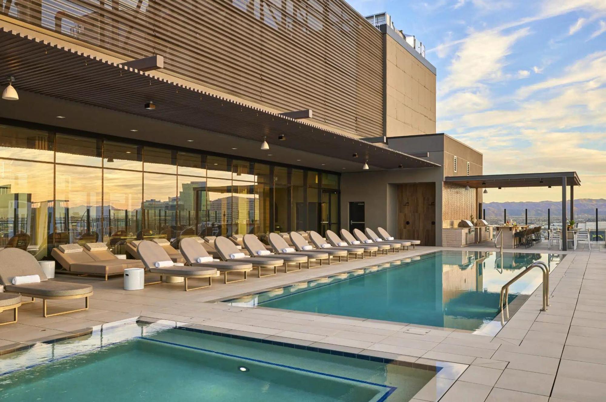 Global Luxury Suites At Downtown Phoenix Dış mekan fotoğraf
